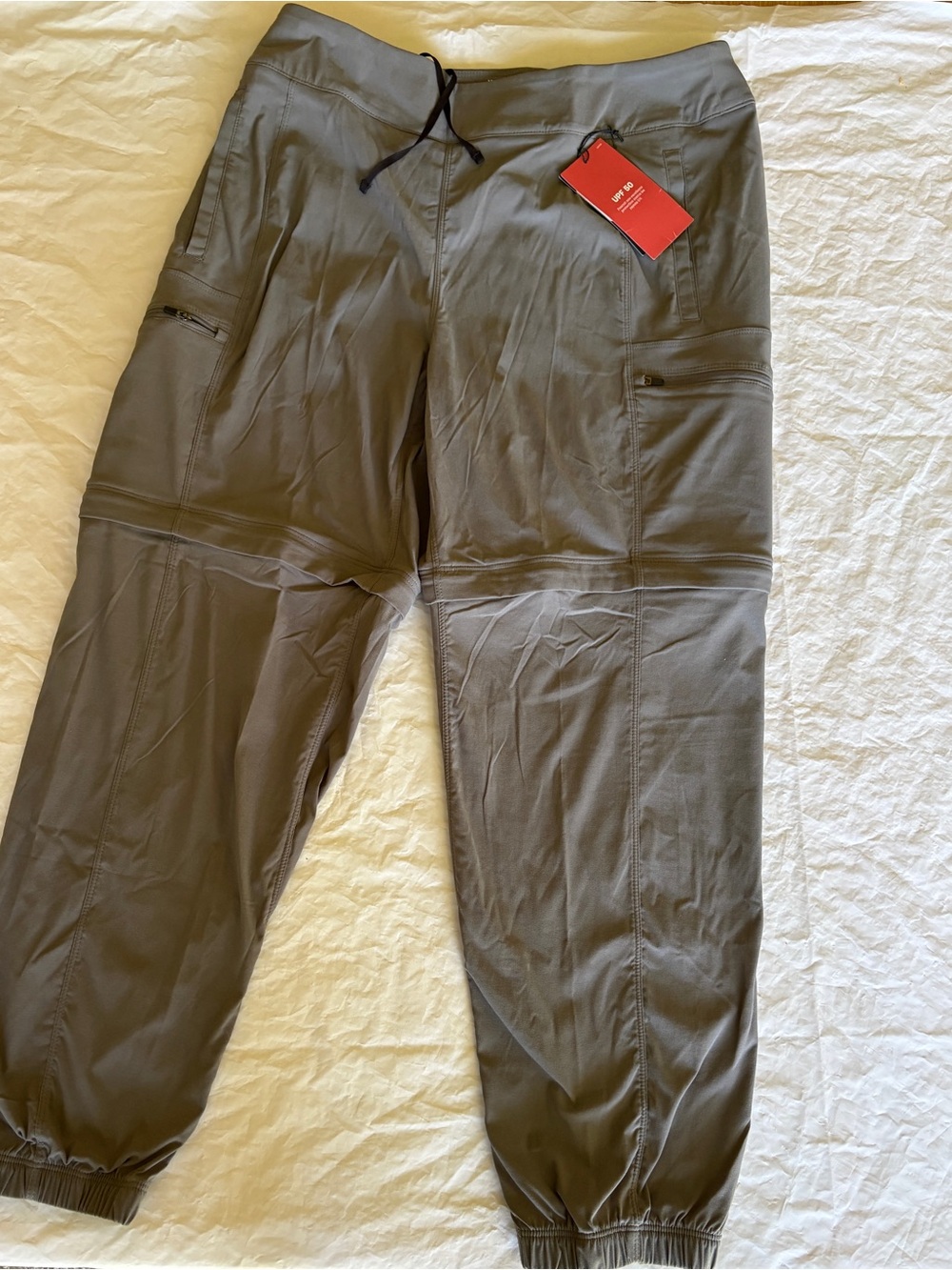 Mountain Hardwear Women’s Dynama Convertible Pants/Shorts (Med) NWT